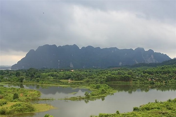 Kinh nghiệm du lịch Thanh H&oacute;a: Ăn xả ga, chơi thỏa th&iacute;ch chỉ với 3 triệu đồng