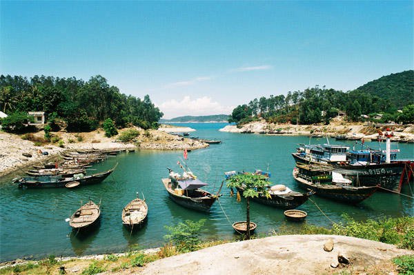 Kinh nghiệm du lịch C&ugrave; Lao Ch&agrave;m đầy đủ, chi tiết nhất