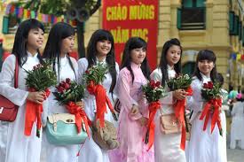 B&ecirc;n cạnh c&aacute;c th&agrave;nh t&iacute;ch đạt được, Bộ Gi&aacute;o dục cũng tự nhận nhiều khuyết điểm