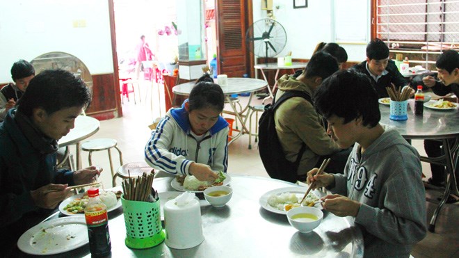Cơm chay 5 nghìn đồng Cơm chay 5 nghìn đồng