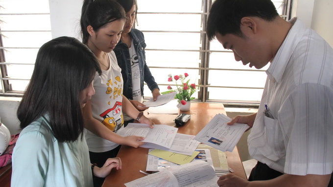 Điểm chuẩn khối A, A1 năm 2014 của c&aacute;c trường tốp giữa