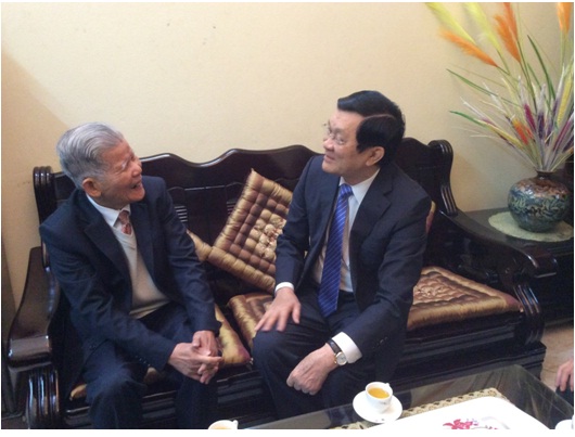 Ngày 22 tháng 01 năm 2014 Giáp Ngọ, Chủ tịch nước Trương Tấn Sang đến thăm và chúc tết nhà khoa học GS.TSKH. Đặng Huy Huỳnh Ngày 22 tháng 01 năm 2014 Giáp Ngọ, Chủ tịch nước Trương Tấn Sang đến thăm và chúc tết nhà khoa học GS.TSKH. Đặng Huy Huỳnh
