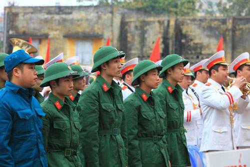 Trên 50% tân binh quận Ba Đình có trình độ CĐ - ĐH Trên 50% tân binh quận Ba Đình có trình độ CĐ - ĐH