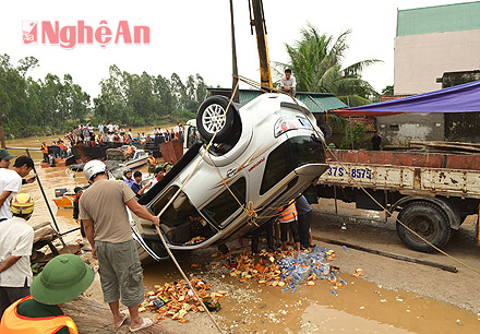 Xe Ph&oacute; Gi&aacute;m đốc