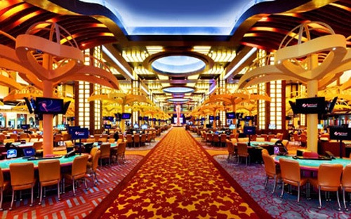 Sắp th&iacute; điểm mở cửa casino cho người Việt?