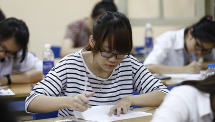 Đề thi địa l&yacute; năm 2014 hỏi về nguy&ecirc;n nh&acirc;n thất nghiệp