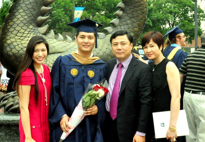 &Ocirc;ng chủ Alphanam h&agrave;i l&ograve;ng với vị tr&iacute; l&agrave;m thu&ecirc; cho c&aacute;c con