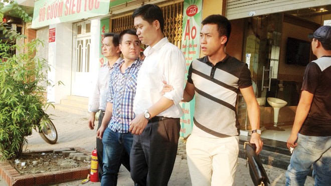 bác sĩ tường, vợ bác sĩ tường, thẩm mỹ viện cát tường, thẩm mỹ cát tường, nguyễn mạnh quân, vứt xác, xác chị huyền