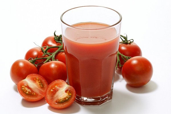 Tổng hợp b&iacute; quyết l&agrave;m đẹp da đơn giản v&agrave; hiệu quả từ c&agrave; chua 