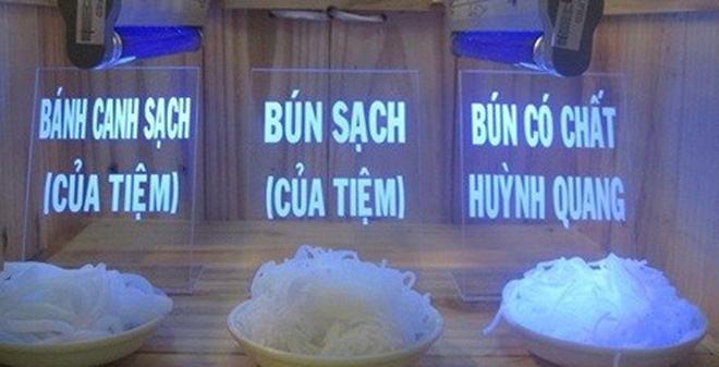 Hai chất độc đ&aacute;ng sợ c&oacute; trong &lsquo;b&uacute;n&rsquo; m&oacute;n ăn kho&aacute;i khẩu của người Việt