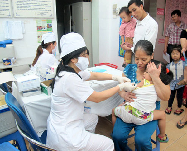 Bộ Y tế c&oacute; c&ocirc;ng văn y&ecirc;u cầu tăng cường ph&ograve;ng - chống bệnh sởi