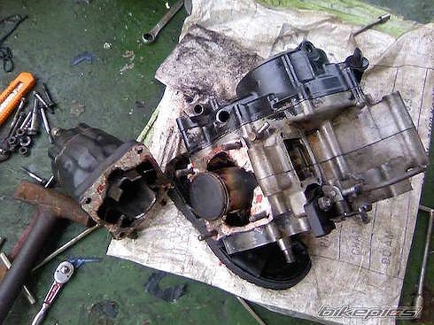 Khi nghe những tiếng ồn n&agrave;y từ xe m&aacute;y, bạn cần đem xe đi bảo dưỡng ngay