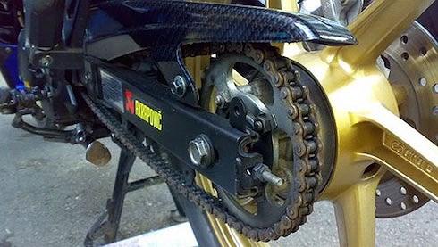 Khi nghe những tiếng ồn n&agrave;y từ xe m&aacute;y, bạn cần đem xe đi bảo dưỡng ngay