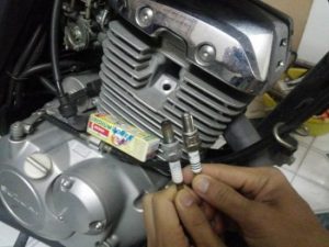 Những bất thường ở p&ocirc; xe m&aacute;y, bạn chớ xem thường