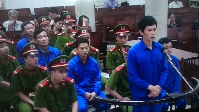 6 bị c&aacute;o lần lượt bị truy tố trong vụ nhận l&oacute;t tay 11 tỉ đồng xảy ra tại Ban quản l&yacute; Dự &aacute;n đường sắt Việt Nam
