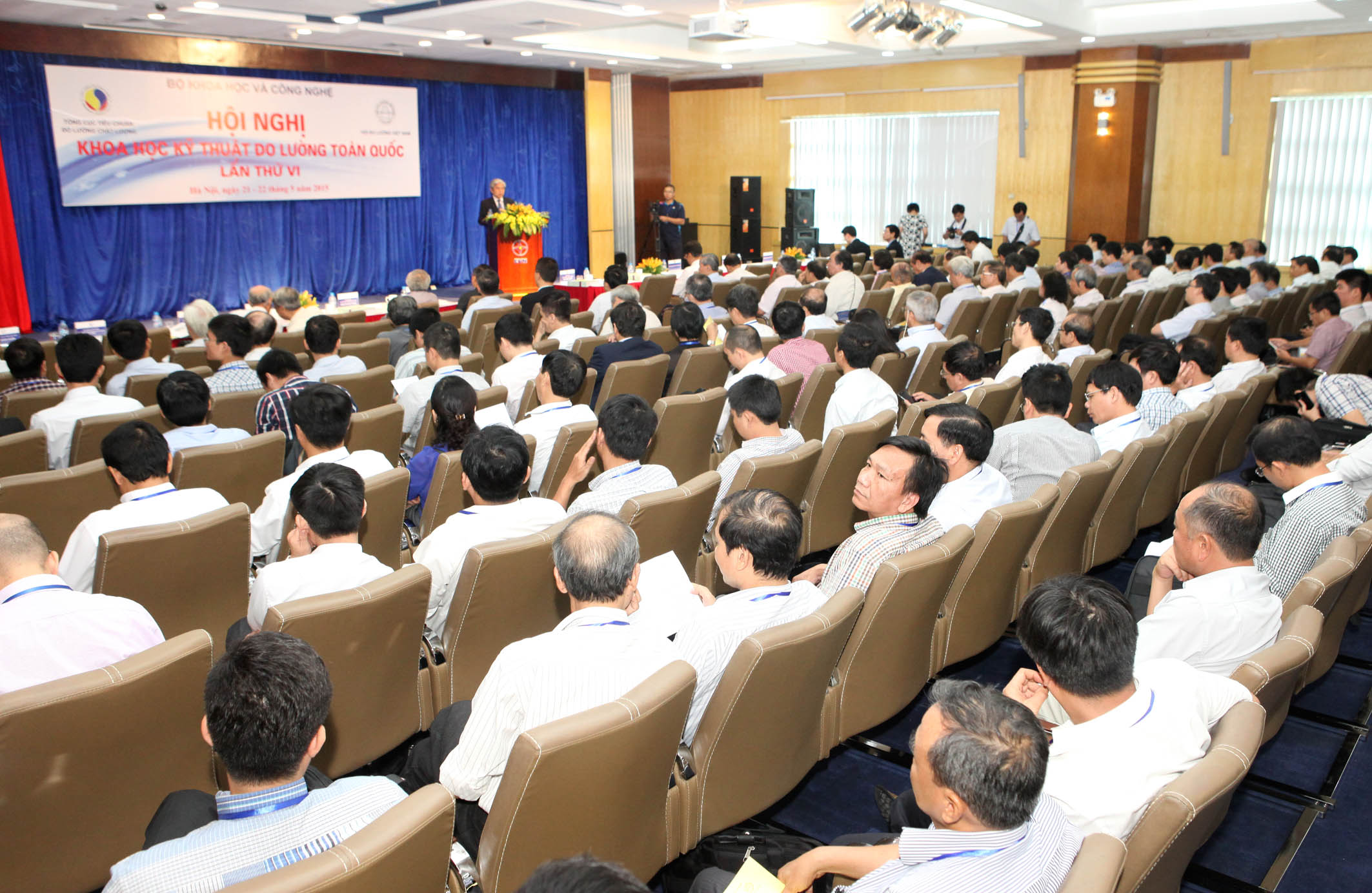 Quang cảnh Hội nghị Khoa học kỹ thuật Đo lường To&agrave;n quốc lần thứ VI 