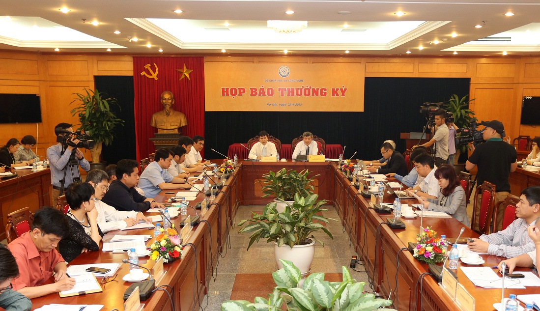 Bộ Khoa học v&agrave; C&ocirc;ng nghệ giải đ&aacute;p c&aacute;c vấn đề n&oacute;ng của ng&agrave;nh