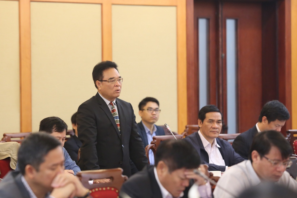 &Ocirc;ng Vương Hữu Tấn trả lời c&acirc;u hỏi ph&oacute;ng vi&ecirc;n quan t&acirc;m tới việc mất nguồn ph&oacute;ng xạ