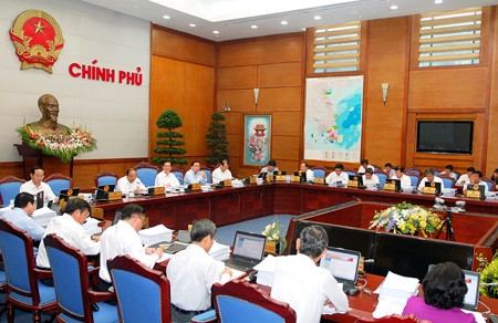 Triển khai thực hiện cơ chế tự chủ của đơn vị sự nghiệp c&ocirc;ng lập 