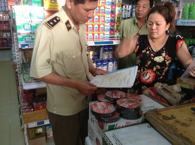 thanh tra kiểm tra hương muỗi Trung Quốc
