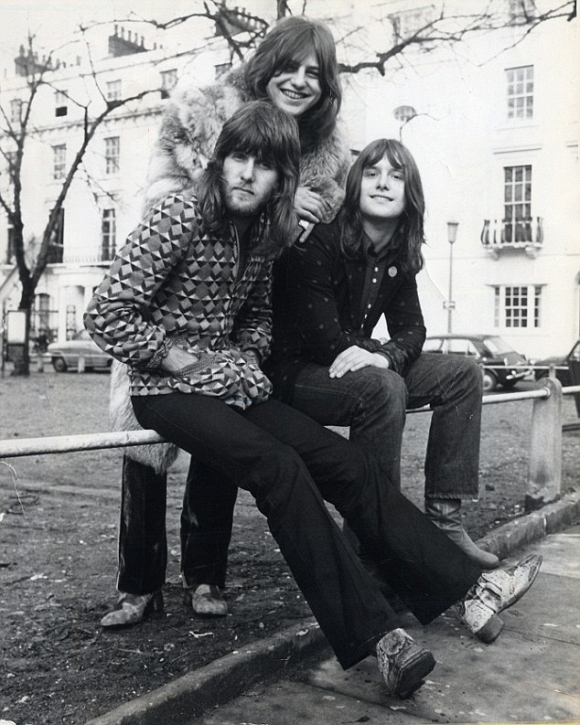 Huyền thoại nhạc Rock Keith Emerson qua đời ở tuổi 71