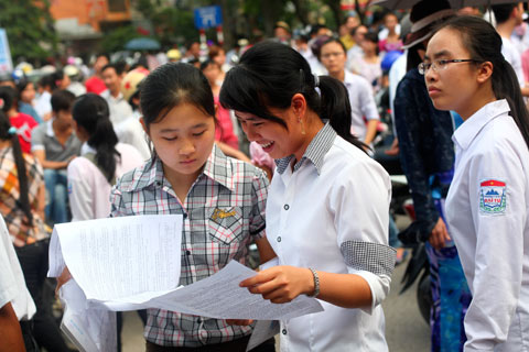 CON EM THƯƠNG BINH ĐƯỢC CỘNG BAO NHI&Ecirc;U ĐIỂM
