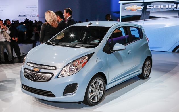 Chevrolet Spark 2014 là một trong những mẫu ô tô giá rẻ cũ đáng mua. Ảnh: Techz