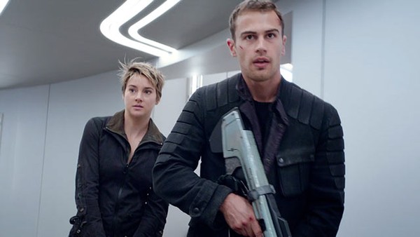 'Insurgent - Divergent' l&agrave; c&aacute;i t&ecirc;n được nhắc nhiều nhất trong tuần qua tại c&aacute;c rạp chiếu phim