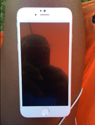 Mặt trước của iPhone 6