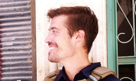 Người th&acirc;n của nh&agrave; b&aacute;o bị IS chặt đầu, James Foley cho rằng Mỹ c&oacute; thể l&agrave;m nhiều hơn để cứu những con tin