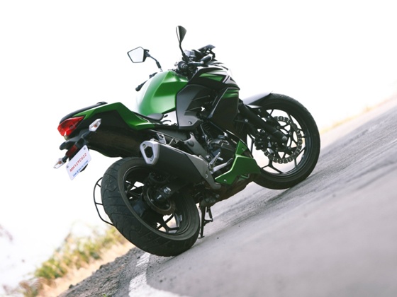 Xe m&aacute;y mới: Kawasaki Z250 đang được giới chơi moto ph&acirc;n kh&oacute;i lớn quan t&acirc;m