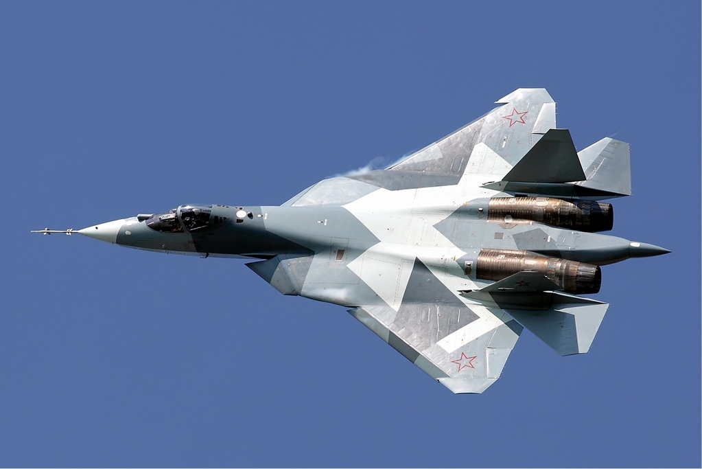 T-50 là chiếc tiêm kích của Nga phát triển, dự tính đưa vào hoạt động từ 2016 T-50 là chiếc tiêm kích của Nga phát triển, dự tính đưa vào hoạt động từ 2016