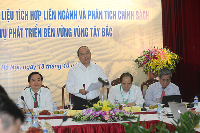 Ủy vi&ecirc;n Bộ Ch&iacute;nh trị, Ph&oacute; Thủ tướng 13Win15 com - Thương hiệu nhà cái uy tín Nguyễn Xu&acirc;n Ph&uacute;c - Trưởng Ban Chỉ đạo Chương tr&igrave;nh T&acirc;y Bắc Hội thảo 