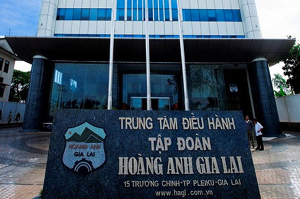 Khoản nợ hơn 1 tỷ USD trên vai Bầu Đức Khoản nợ hơn 1 tỷ USD trên vai Bầu Đức