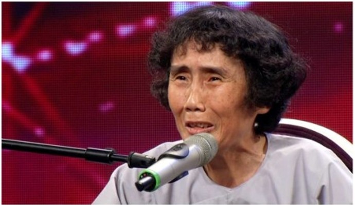 Hổng sao đ&acirc;u, b&igrave;nh tĩnh sống!&rdquo;.