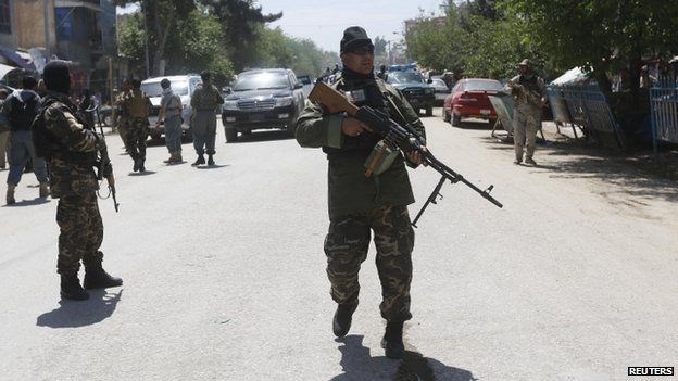 Nh&oacute;m khủng bố IS li&ecirc;n kết với lực lượng Taliban ở miền Bắc Afghanistan