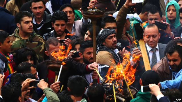 Người Kurd ở Syria mừng năm mới của người Ba Tư ở thủ đ&ocirc; Damascus