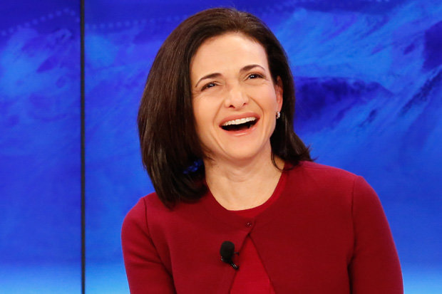 Gi&aacute;m đốc điều h&agrave;nh Facebook Sheryl Sandberg rất c&oacute; niềm tin v&agrave;o phương thức 'ti&ecirc;u diệt' khủng bố IS đặc biệt của m&igrave;nh