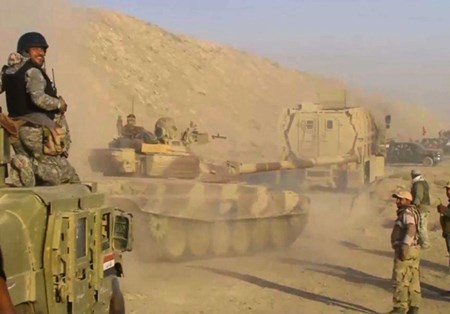 Qu&acirc;n đội v&agrave; d&acirc;n qu&acirc;n Iraq bảo vệ thị trấn Khalidyah