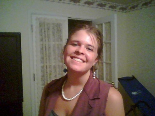 Nữ nh&acirc;n vi&ecirc;n cứu trợ người Mỹ Kayla Mueller thiệt mạng khi đang nằm trong tay khủng bố IS