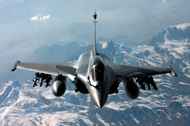 Ti&ecirc;m k&iacute;ch phản lực Rafale của Kh&ocirc;ng qu&acirc;n Ph&aacute;p