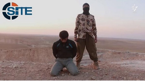 Khủng bố IS h&agrave;nh quyết một binh sĩ Syria v&agrave; dọa tấn c&ocirc;ng Paris