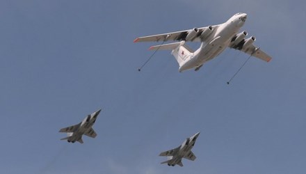 Moscow đ&atilde; c&oacute; kế hoạch thực hiện c&aacute;c cuộc kh&ocirc;ng k&iacute;ch nhằm v&agrave;o lực lượng khủng bố IS 