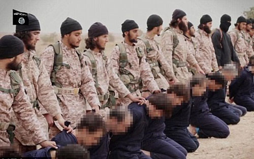H&igrave;nh ảnh ghi cảnh c&aacute;c phiến qu&acirc;n khủng bố IS cắt đầu 22 binh sĩ Syria