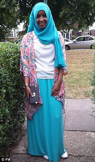 Yusra Hussien, 15 tuổi, từ TP Bristol - Anh rời khỏi nh&agrave; hồi th&aacute;ng 9 để đến Syria