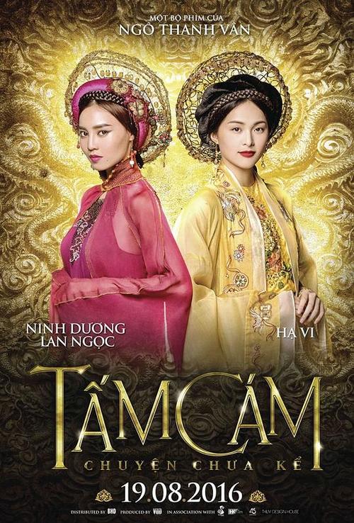 1. Ẩm thực đường phố: Một trong những nơi tuyệt nhất để thưởng thức ẩm thực Việt Nam là trên những quán vỉa hè. Vào bất kỳ thời điểm nào trong ngày, những quán ăn dưới các tấm bạt trong chợ hay trước các tòa nhà đều đông thực khách ở mọi độ tuổi. Ăn trên vỉa hè, lề đường là một trong những cách thú vị và dễ dàng nhất để thực sự trải nghiệm cuộc sống thường nhật ở Việt Nam, tờ báo của Mỹ nhận định.