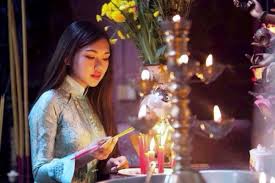 Những điều ki&ecirc;ng kỵ khi đi ch&ugrave;a ng&agrave;y mồng một Tết