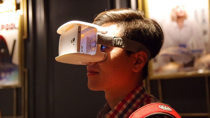H&igrave;nh ảnh trải nghiệm Lenovo ANT VR tại lễ ra mắt