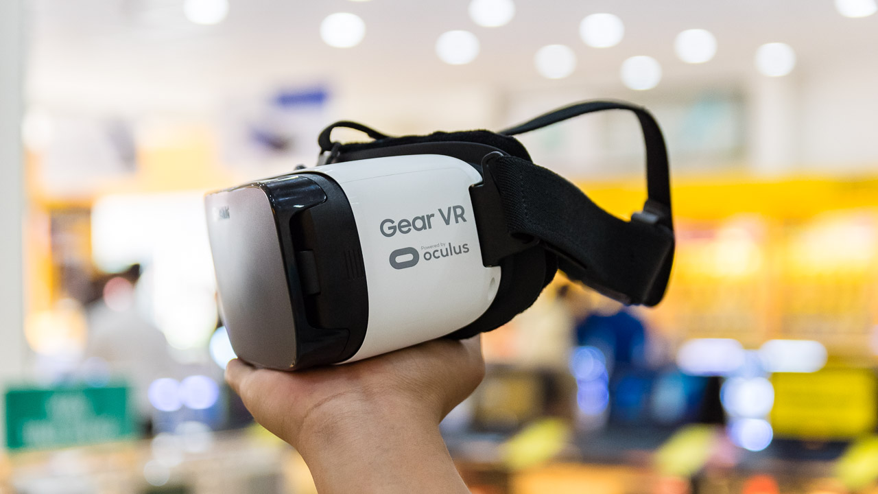 Gear VR thế hệ mới l&agrave; sản phẩm hợp t&aacute;c giữa Samsung v&agrave; Oculus
