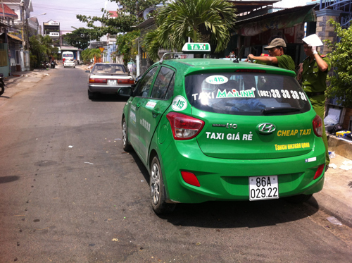 L&aacute;i xe taxi Mai Linh bị đ&acirc;m trọng thương kể lại vụ cướp t&aacute;o tợn giữa đ&ecirc;m